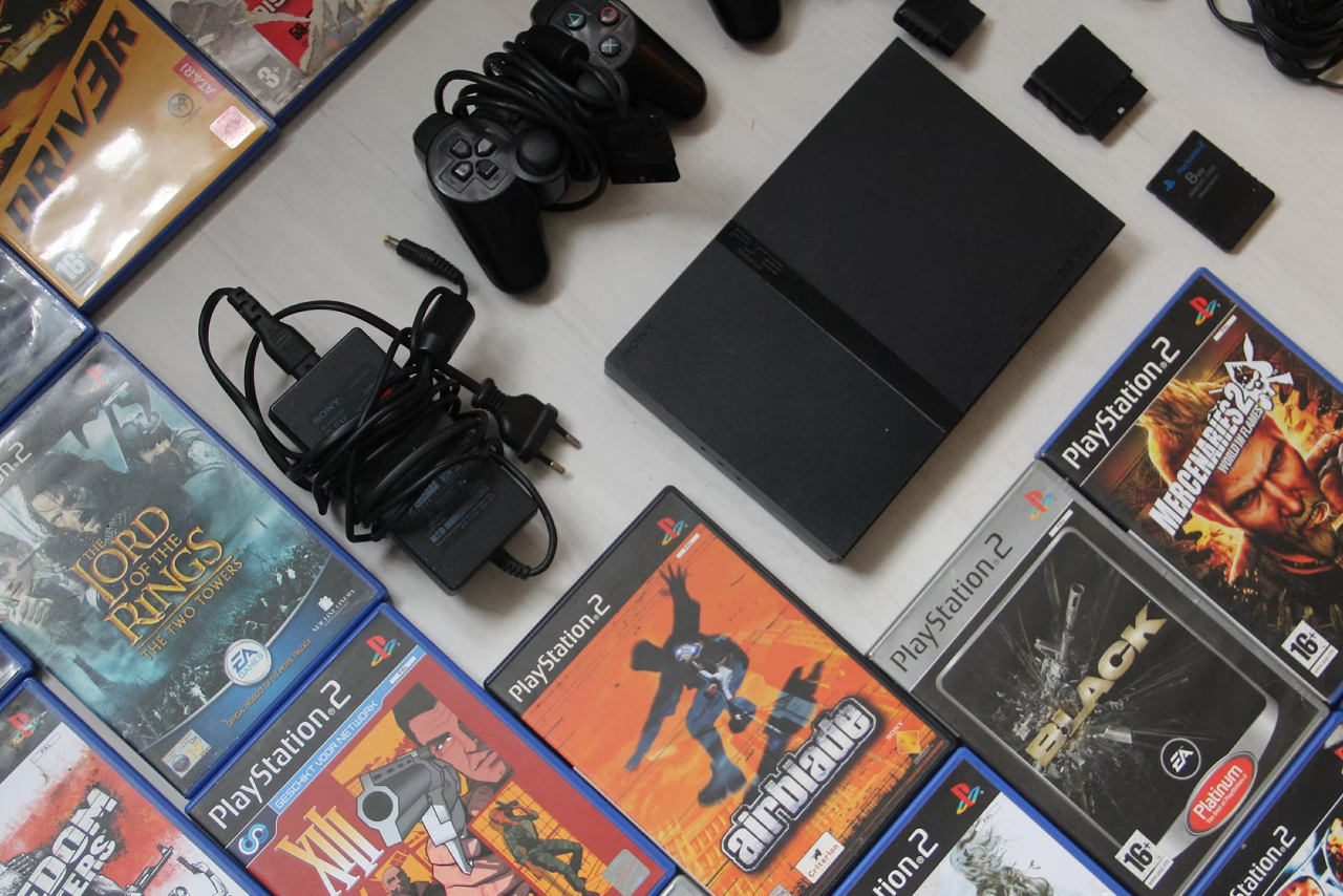https://s3.gaming.news/wp-content/uploads/2025/02/sony-playstation-2-console.jpg