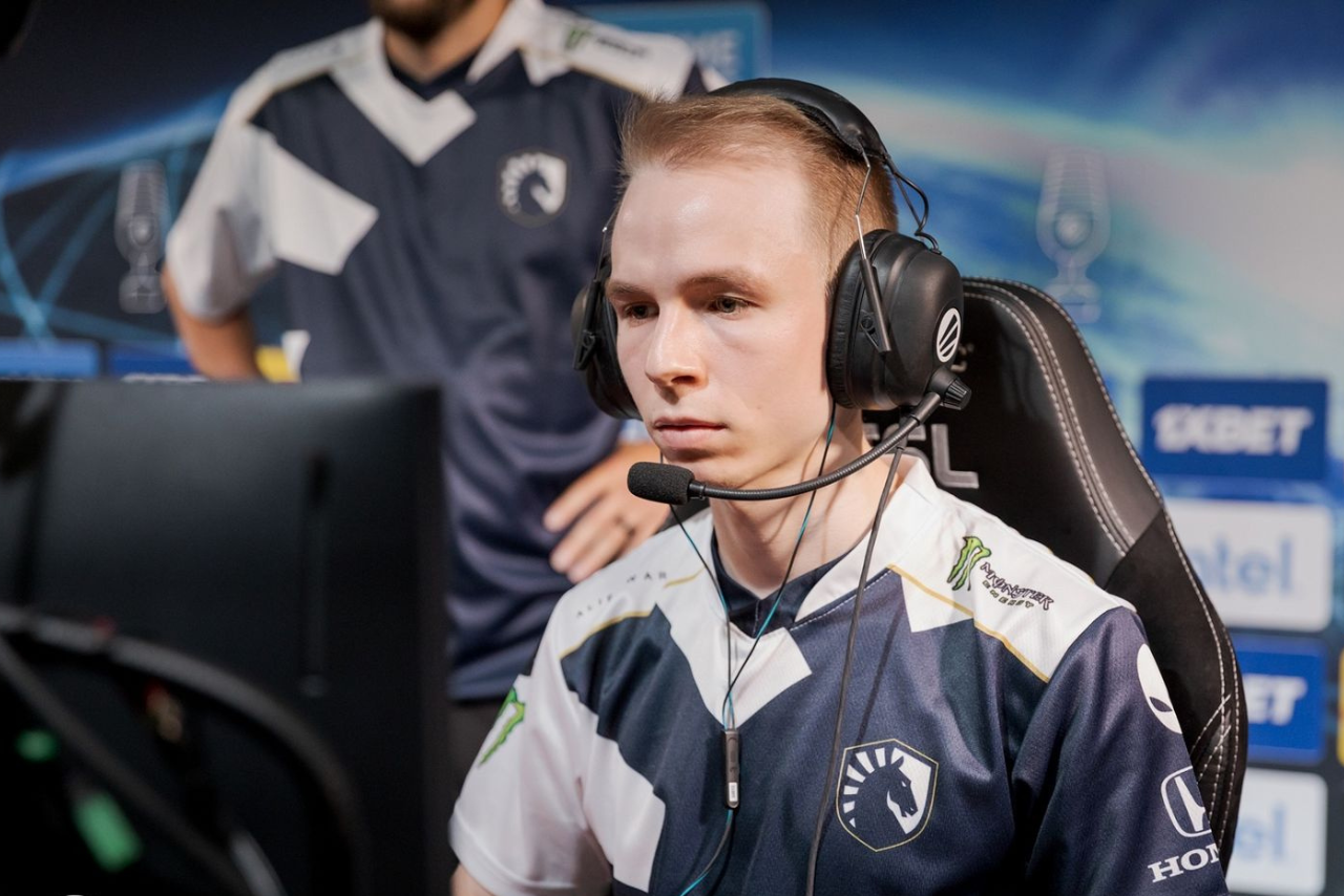 https://s3.gaming.news/wp-content/uploads/2025/09/EliGE-Team-Liquid.png